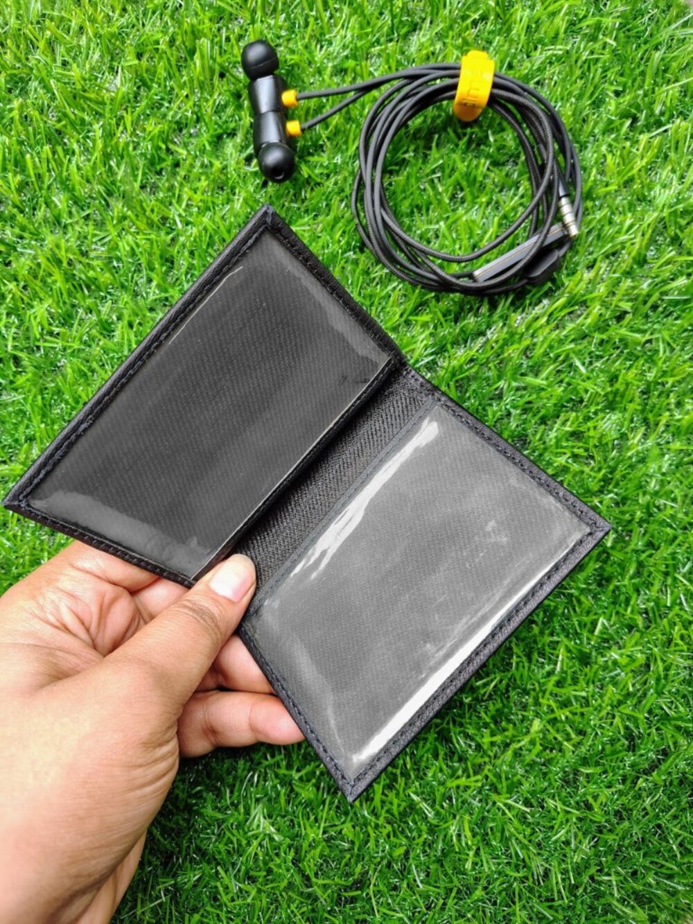 Mens Genuine Leather Bifold Credit Card Holder with RFID Blocking